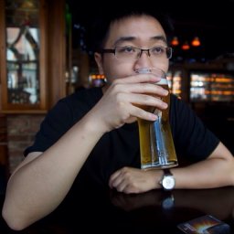 Zhunchen Luo