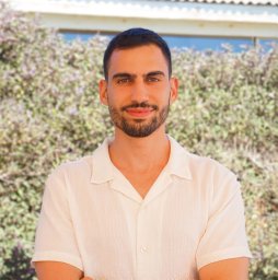 Itay Nakash