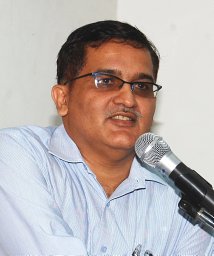 Pandey Avinash C
