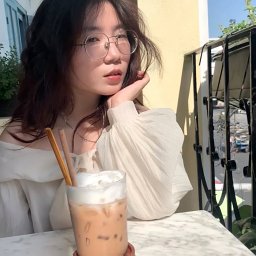 Vy Le-Phuong Huynh