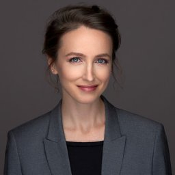 Emily MacKay