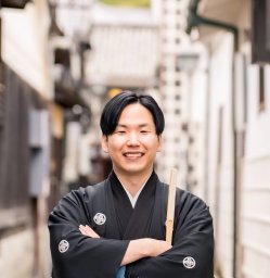 Tadashi Kozuno