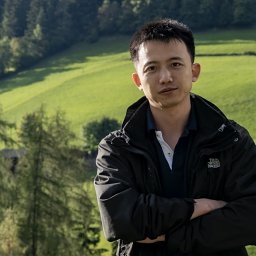 Jian Ding