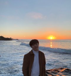 Yunsung Lee