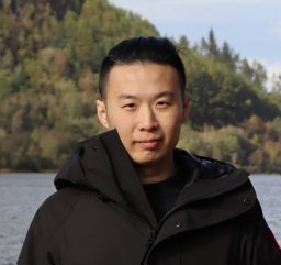 Yili Yang