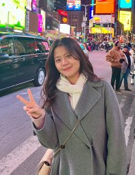 Minhwa Lee