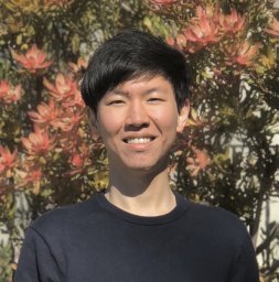 Hiroyasu Akada