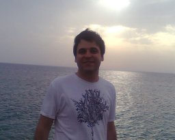 Hootan Nakhost