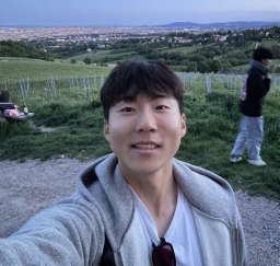 Jinyeop Song