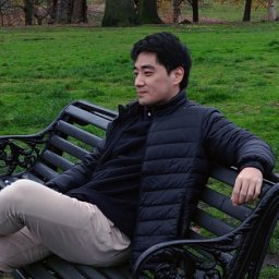 Guangyi Liu