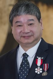 Yiyan Wu