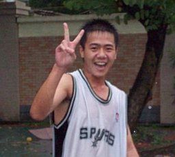 Ke He (何科)