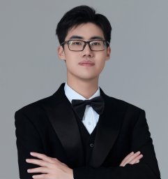 Xinyu Wang