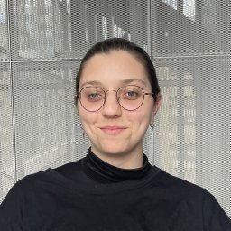 Deniz Bayazit