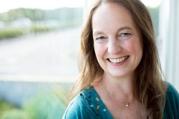 Janine B Illian