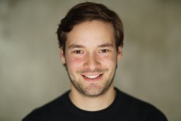 Bram van den Akker