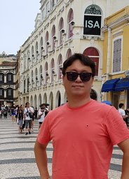 Jong Hyuk Park
