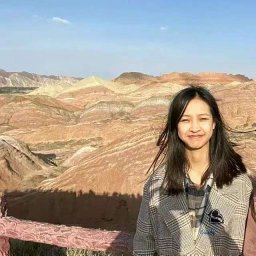 Xinyu Yang