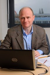 Ian Pratt-Hartmann