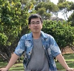 Yi Li
