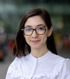 Maryam Dehbashizadeh chehreghan