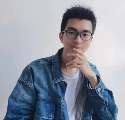Zhiyi Shi