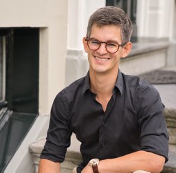 Tim Bakker