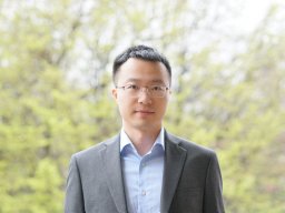 Guangtao Zheng