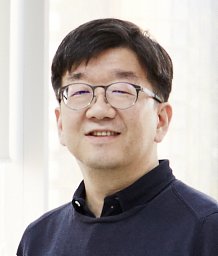 Joonhwan Lee