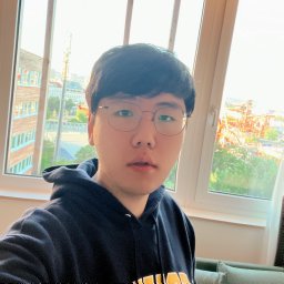 Sangwoo Mo