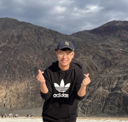 Zihan Wang