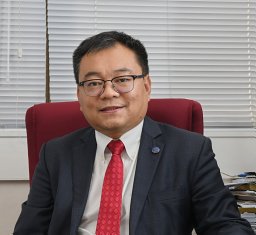 Zhonghua Qiao