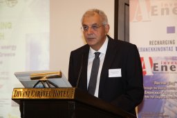 Nikos Hatziargyriou