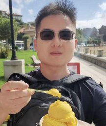Jiayi Lu