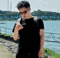 Aiwei Liu