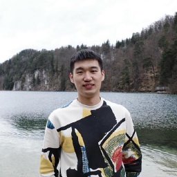 Yuezhe Zhang