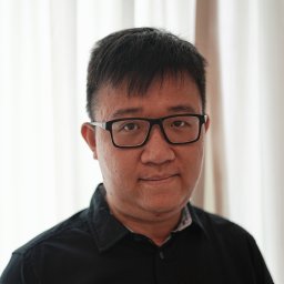 Chun Pong Lau