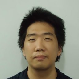 Yasunari Suzuki