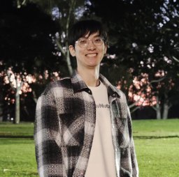Fanhu Zeng