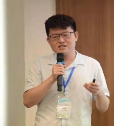 Yingqiu Zhu