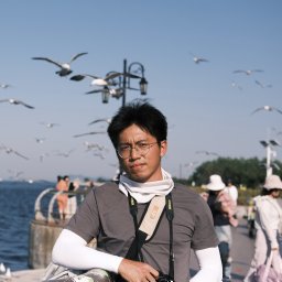Haoxuan Li