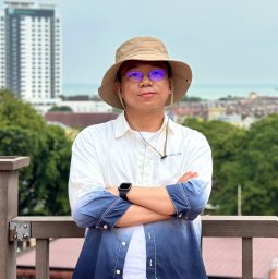 Yuepeng Qian