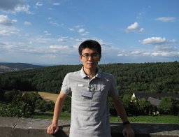 Qi Wang （王琦）