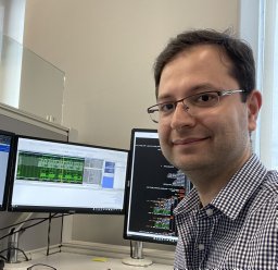 Farzad Niknia