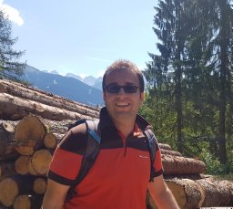 Amin Farajian