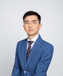 Ming He (何明)
