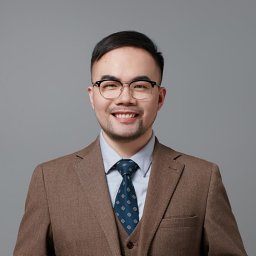Xin Guo