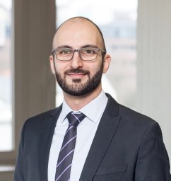 Arash Asadi