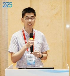 Kongming Liang