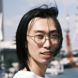 Ziwei Yang